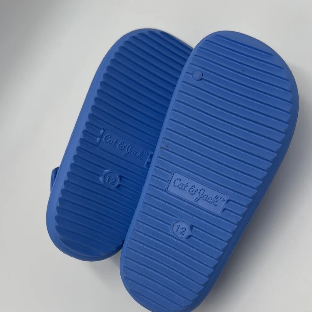 NWT Cat & Jack Kid's Blue Clogs Size 12 (Toddlers) - Picture 5 of 8